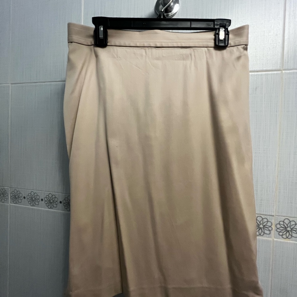 St. John Light Khaki/Cream Pencil Skirt